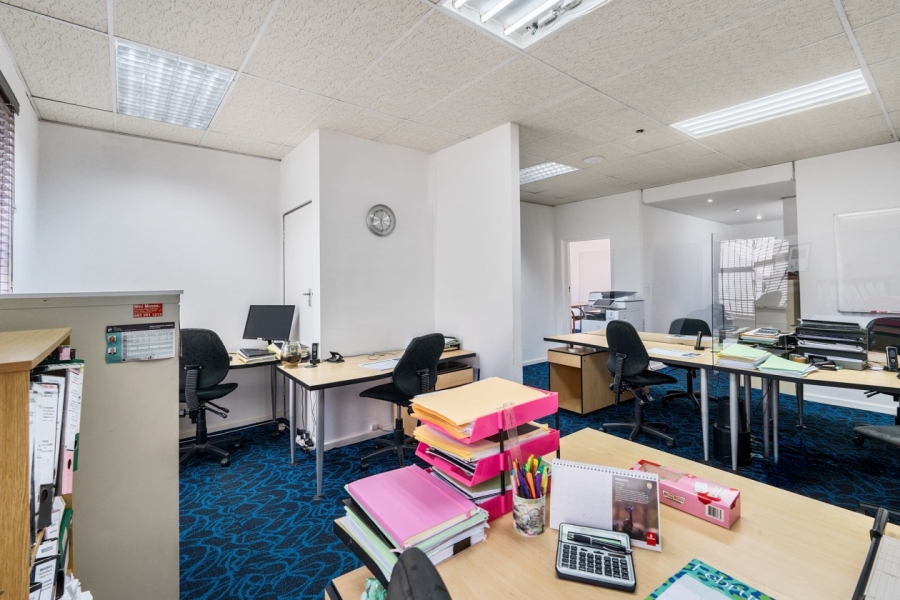 To Let commercial Property for Rent in Claremont Western Cape